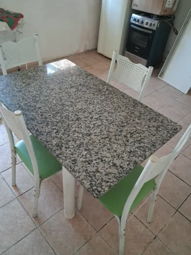 Mesa de Jantar 4 Lugares Marmore