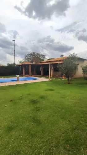 Linda Casa ás Margens da Lagoa Formosa - Planaltina/GO