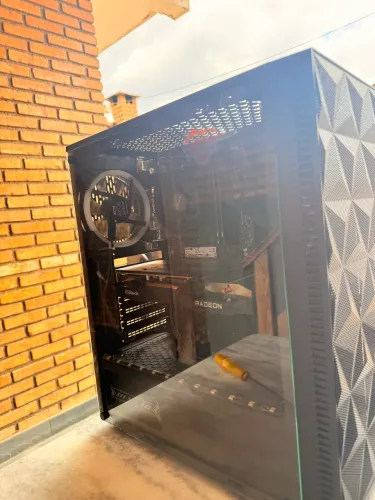 pc gamer ryzen 5600 rx7600xt