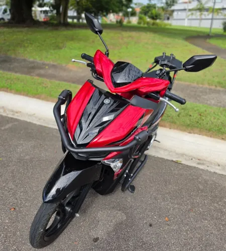 Yamaha Neo 125 Vermelha