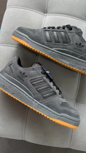 Tênis Adidas Fórum Low Grafite/Preto Couro Premium (2 Cadarços) - Disponível 38 AO 43