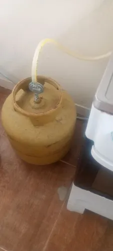 Vende-se fogão 4 bocas