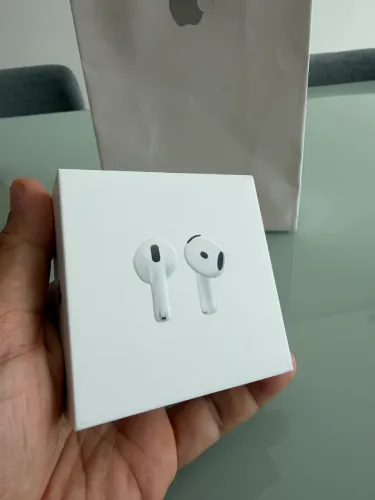 Air pods 4