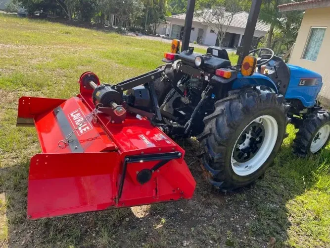 Trator LS 4x4 (2024) + implementos LSG40