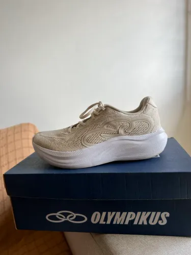 Tênis Olympikus Rush Bege