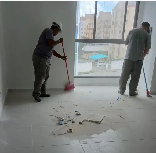 Vendo empresa de limpeza e terceirização 