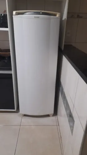 Geladeira Conservada Parcelo no Cartão Com Juros da Maquininha
