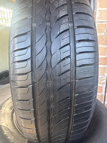 Pneu 185/60/15 Pirelli