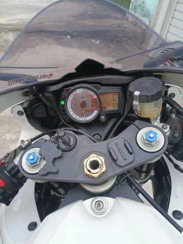 Vendo ou troco por carro , moto ou terreno!