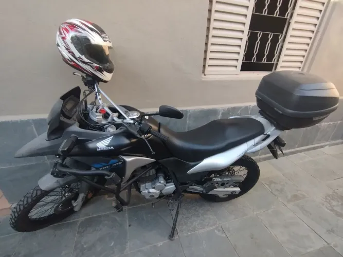 Linda XRE 300