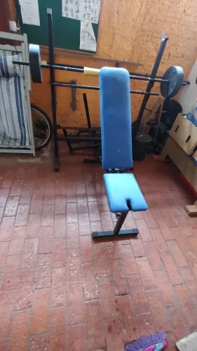 Estação de musculação 