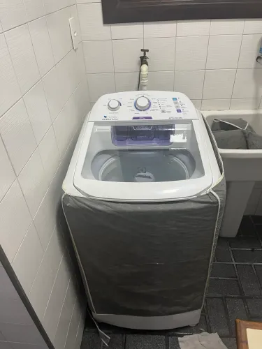 Máquina de lavar eletrolux 8,5k nova