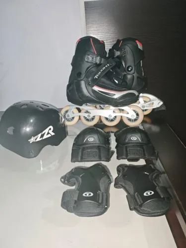 Patins Traxart Inline Fitness Jet + Kit de proteção
