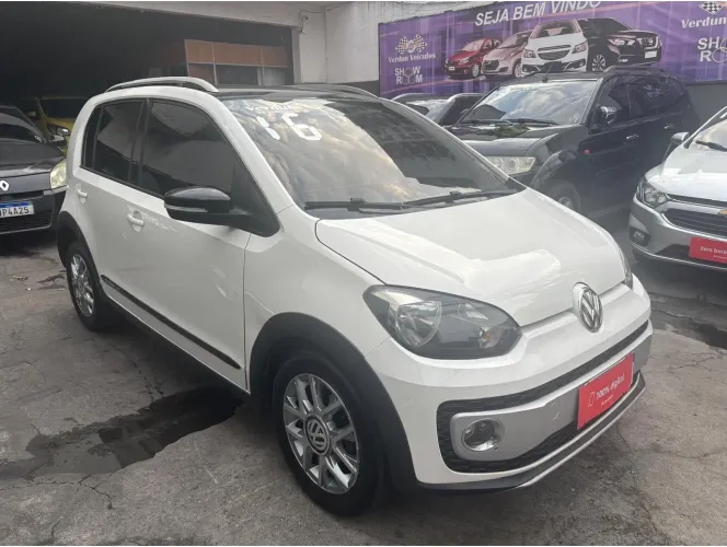Volkswagen Up! Cross 1.0 TSI Total Flex 12V 5P 2016