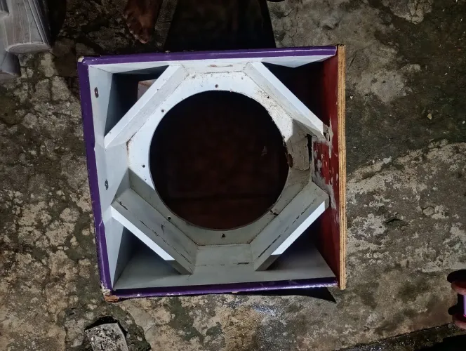 Caixote grave de 15 