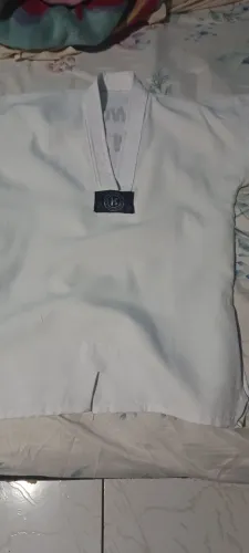Vendo dobok de taekwondo 