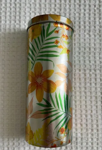 lata flores