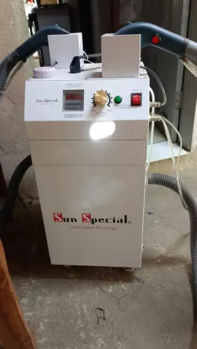 Máquina de tirar linha