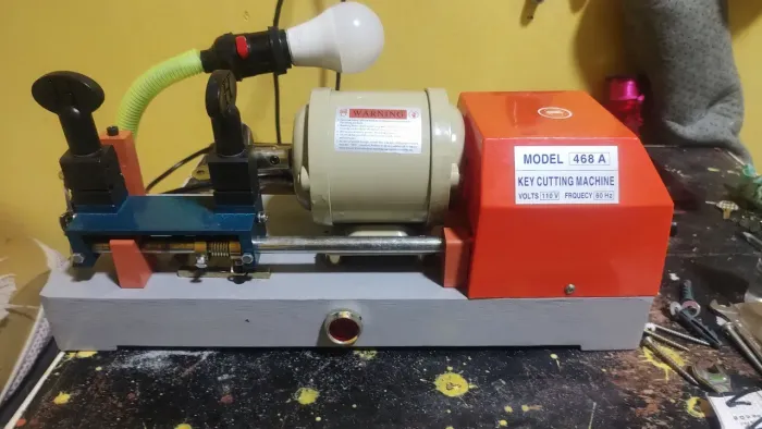 Máquina de fazer chave