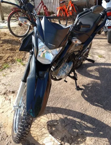 Honda Bros 160 - Quitada - Único dono - em dias