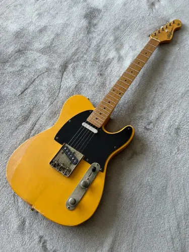 GUITARRA VINTAGE ICON V52MR TELECASTER RELIC Butterscotch