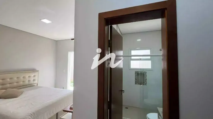 Casa residencial à venda em Uberlândia (Itapema Sul) | 4 suítes | piscina e espaço gourmet