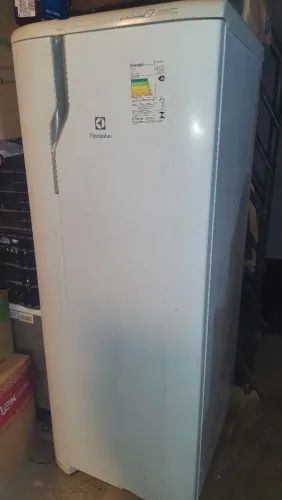 Geladeira electrolux frost free
