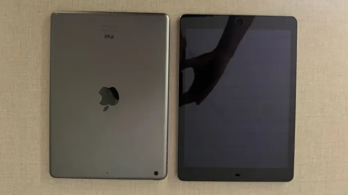 2 IPad modelo air 2