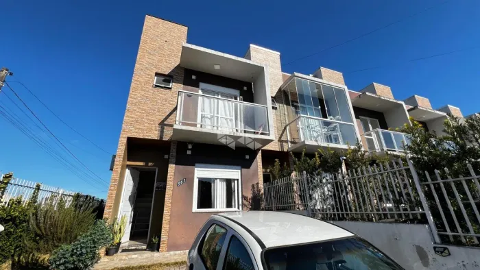 Sobrado com 90m2 de área privativa localizado no Bairro Belvedere em Farroupilha RS