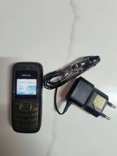 Celular Nokia 1208