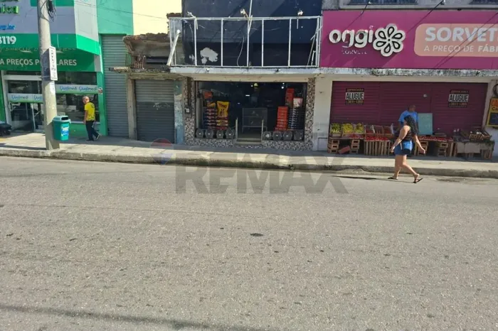 Excelente Loja Comercial no Mutuá | Avenida 18 do Forte São Gonçalo/RJ