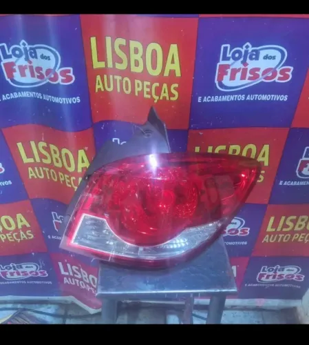 Lanterna traseira Cruze Hatch 2012/2016