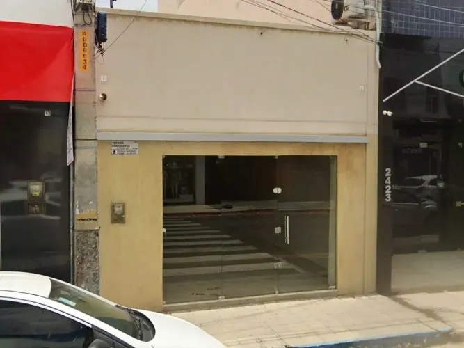 Casa para venda com 100 metros quadrados em Centro - Petrolina - Pernambuco