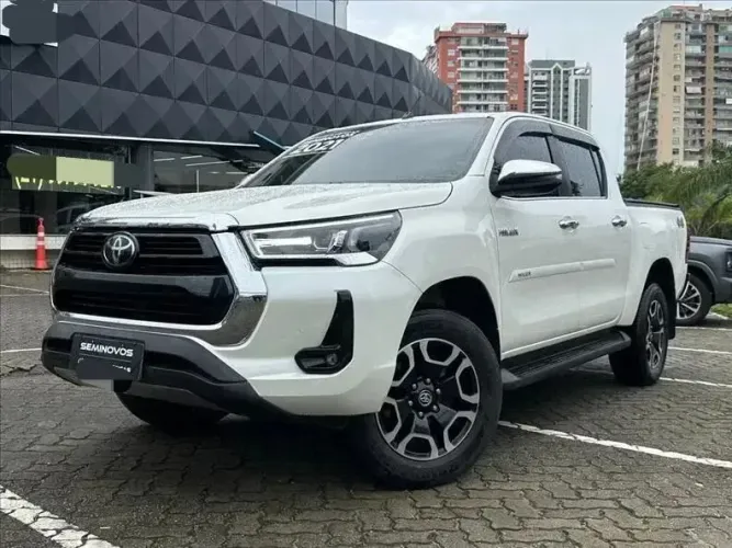 Toyota Hilux CD SRX 4X4 2.8 TDI 16V Diesel Aut. 2021