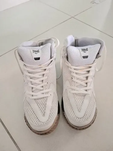 Tenis 70 reais