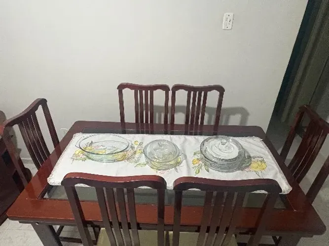 Mesa de jantar 6 lugares + balcão