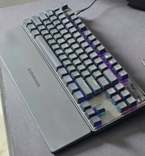 Teclado Magnético Steelseries Apex Pro TKL 2023