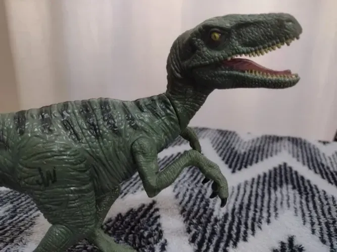 dinossauro velociraptor jurassic world mattel original