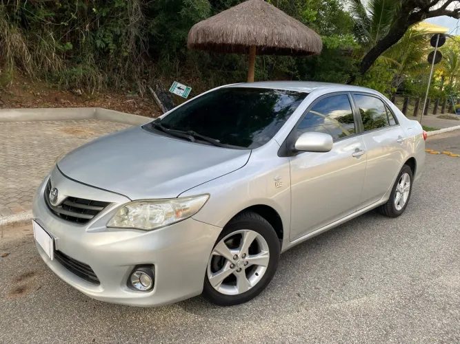 Toyota Corolla GLI 1.8 Flex 16V Aut. 2012