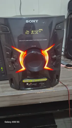 Vende-se um som de 1 CD por 250 reais 