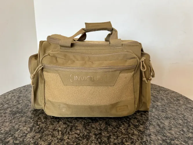 Mochila invictus