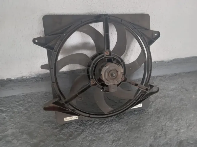 Ventoinha eletroventilador do motor vw gol/fox sem ar condicionado 
