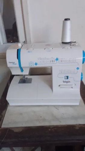 Máquina nova na caixa,Elgin plus