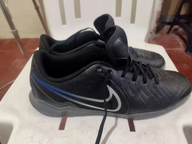 Chuteira Nike Tiempo Tam 44 quase zero