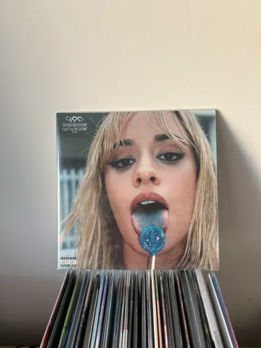 Vinil C,XOXO Camilla Cabello ( SKY BLUE LP)