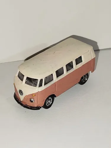Welly Microbus Volkswagen Kombi Customizada