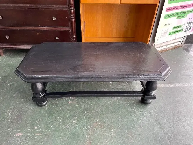 Mesa de Centro em Madeira 