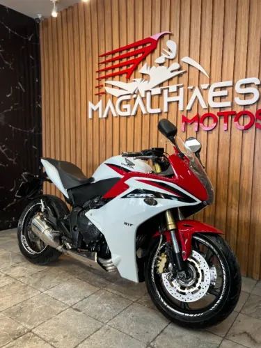 CBR 600F C-ABS 2013 - Financiamento bancário e cartão