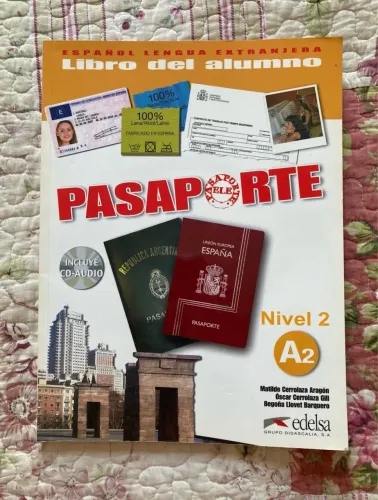 Livro de Espanhol - Libro del Alumno, Pasaporte, Nivel 2 (A2)