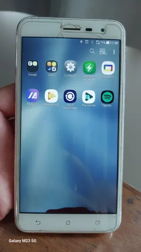 Celular ASUS Mod. ZE552KL - ZENFONE 3